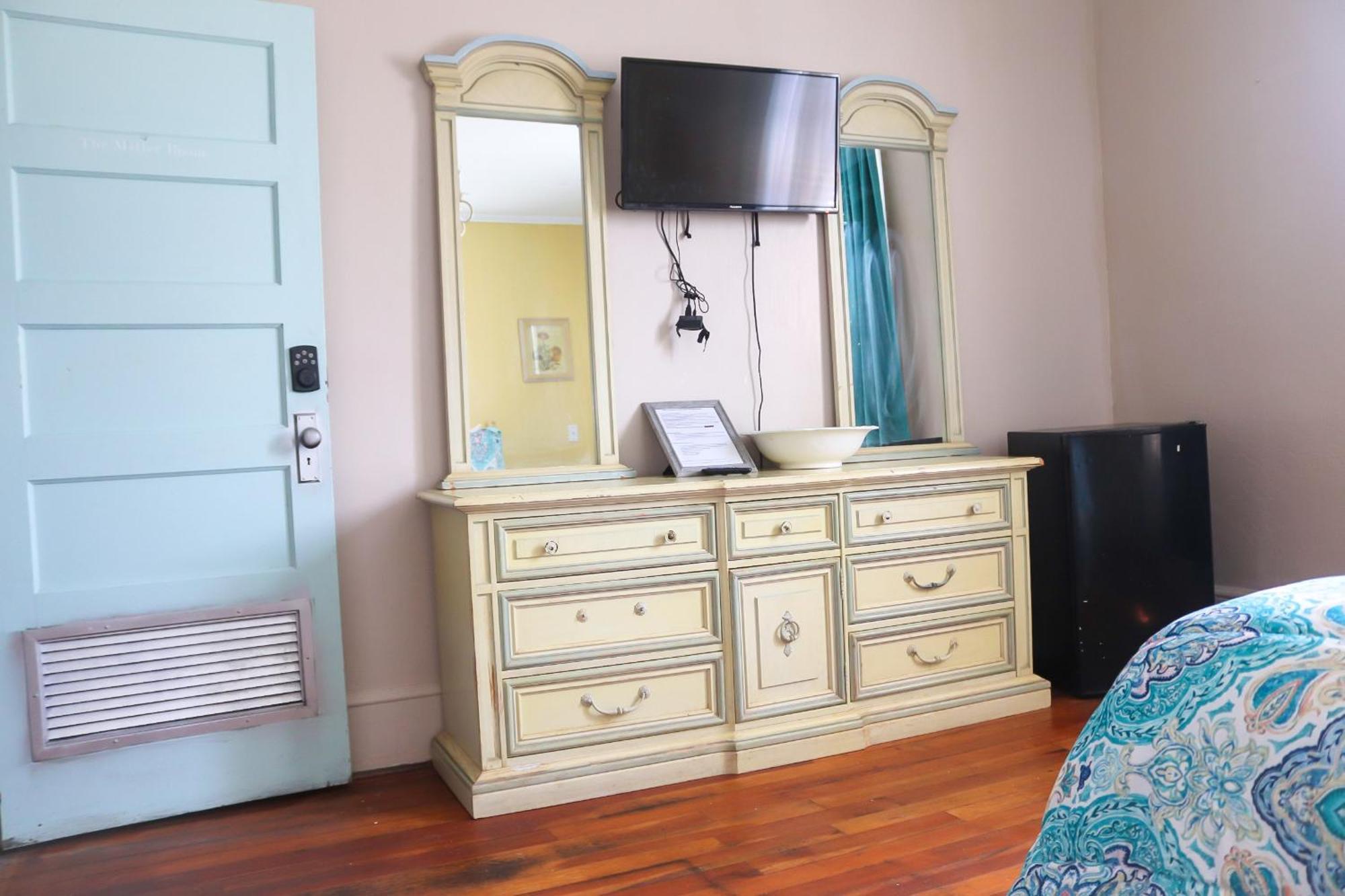 Bella'S Boutique Hotel Hemingway Buitenkant foto